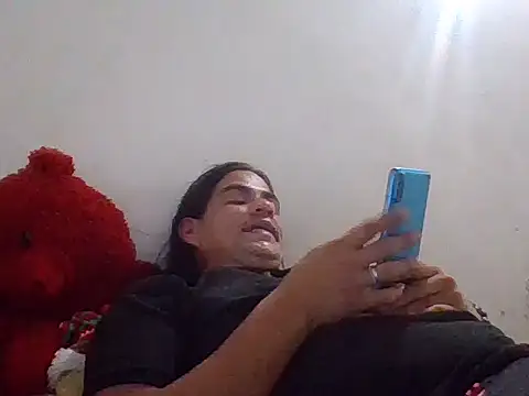 andre16251 online show from February 25, 2026, 8:52 pm