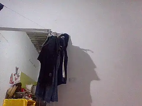 andre16251 online show from October 9, 2025, 2:34 am