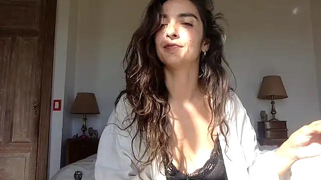 Snapshot of venuslibre chatting on September 29, 2025, 12:11 pm venuslibre online show from September 29, 2025, 12:11 pm