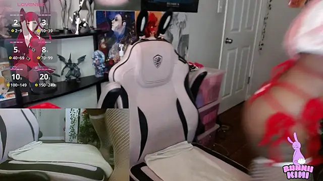 bunniikimi online show from November 30, 2025, 4:19 pm