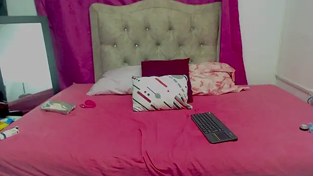 just-karla online show from September 11, 2025, 8:09 pm