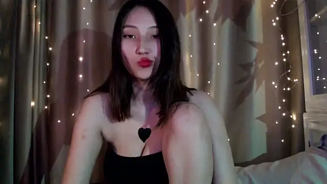 Snapshot of Ray_Ayanami chatting on October 23, 2025, 4:27 pm Ray Ayanami online show from October 23, 2025, 4:27 pm