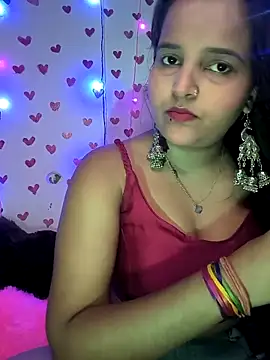 Snapshot of QueerSofty chatting on September 23, 2025, 9:38 am QueerSofty online show from September 23, 2025, 9:38 am