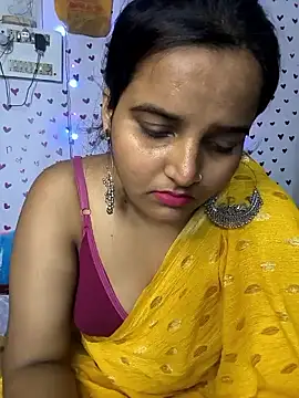 Snapshot of QueerSofty chatting on October 16, 2025, 4:15 pm QueerSofty online show from October 16, 2025, 4:15 pm