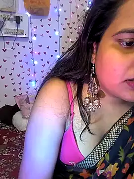 Snapshot of QueerSofty chatting on October 5, 2025, 1:13 pm QueerSofty online show from October 5, 2025, 1:13 pm