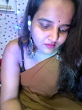 Snapshot of QueerSofty chatting on October 13, 2025, 11:34 am QueerSofty online show from October 13, 2025, 11:34 am