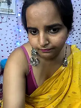 Snapshot of QueerSofty chatting on October 15, 2025, 5:10 pm QueerSofty online show from October 15, 2025, 5:10 pm