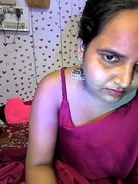 Snapshot of QueerSofty chatting on October 3, 2025, 10:50 am QueerSofty online show from October 3, 2025, 10:50 am