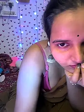 Snapshot of QueerSofty chatting on October 10, 2025, 1:01 pm QueerSofty online show from October 10, 2025, 1:01 pm