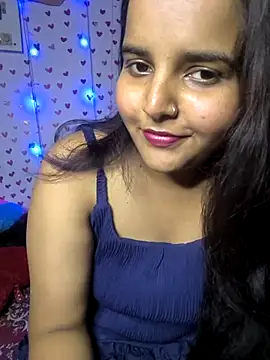 Snapshot of QueerSofty chatting on October 27, 2025, 5:14 pm QueerSofty online show from October 27, 2025, 5:14 pm