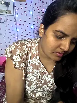 Snapshot of QueerSofty chatting on October 18, 2025, 10:39 am QueerSofty online show from October 18, 2025, 10:39 am