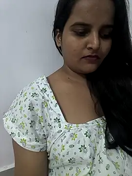 Snapshot of QueerSofty chatting on October 14, 2025, 8:20 pm QueerSofty online show from October 14, 2025, 8:20 pm