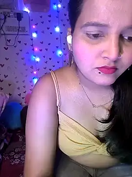 Snapshot of QueerSofty chatting on September 24, 2025, 9:49 am QueerSofty online show from September 24, 2025, 9:49 am