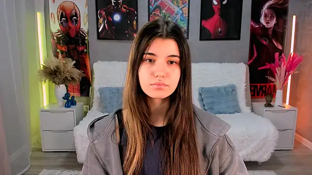 AnoraDark online show from September 30, 2025, 6:14 pm