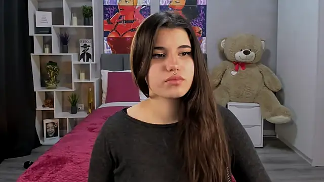 AnoraDark online show from September 28, 2025, 7:32 pm