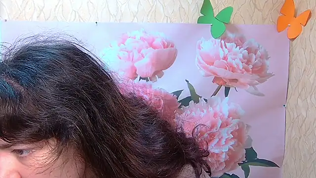 Snapshot of NeonilaLisova chatting on September 26, 2025, 5:25 am NeonilaLisova online show from September 26, 2025, 5:25 am