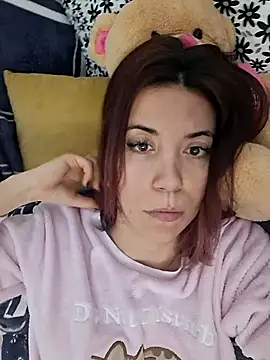 Anayssa  online show from February 16, 2026, 9:56 pm