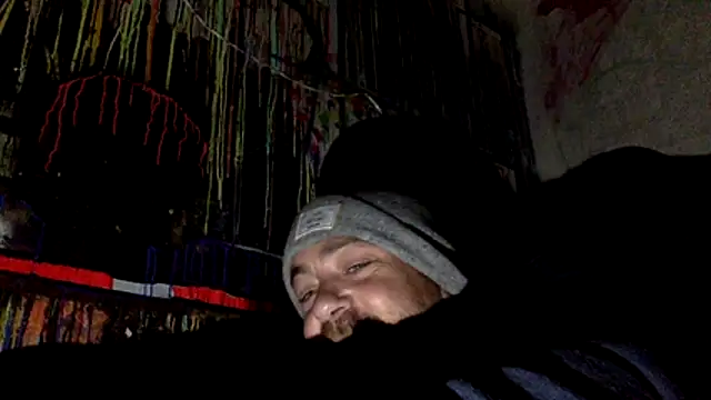 3615-ULLA online show from April 11, 2026, 7:28 pm