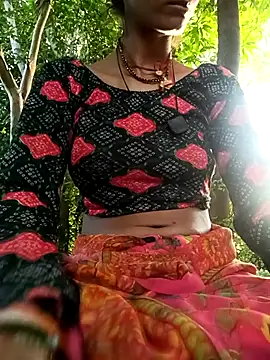Snapshot of Sonam_tripathi chatting on September 9, 2025, 1:16 am Sonam tripathi online show from September 9, 2025, 1:16 am