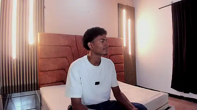 FYKMOR 1 online show from October 2, 2025, 3:43 am