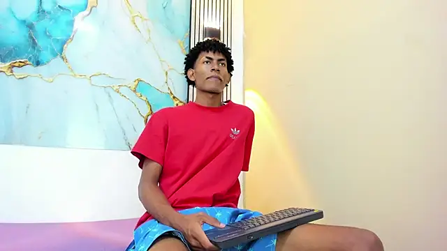 FYKMOR 1 online show from April 9, 2026, 7:42 pm