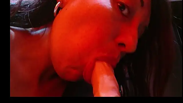 LITACAM online show from November 21, 2025, 4:28 pm