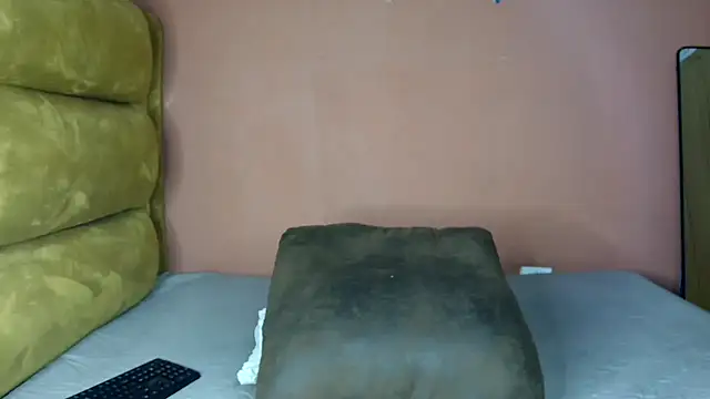 Snapshot of SexxyAddiict chatting on January 19, 2026, 2:32 pm SexxyAddiict online show from January 19, 2026, 2:32 pm