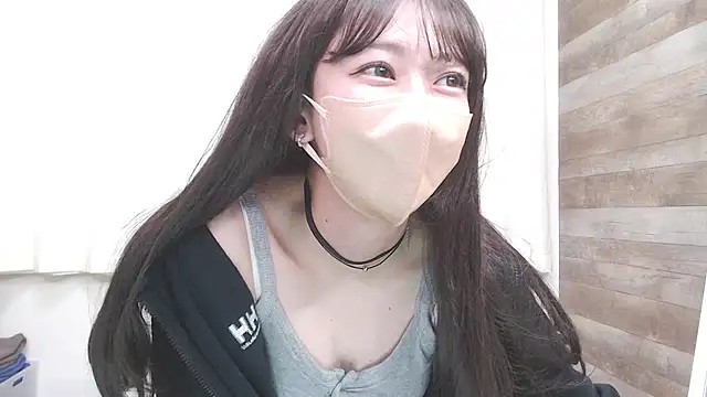 baby yanchan online show from November 13, 2025, 10:41 am