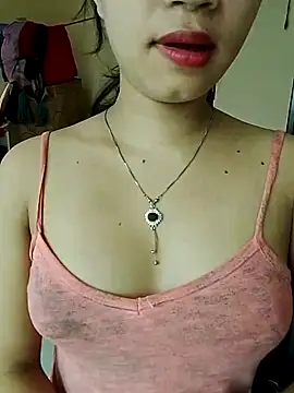 Snapshot of Sweet_Bindika07 chatting on October 7, 2025, 4:57 am Sweet Bindika07 online show from October 7, 2025, 4:57 am