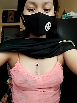 Snapshot of Sweet_Bindika07 chatting on October 2, 2025, 2:48 am Sweet Bindika07 online show from October 2, 2025, 2:48 am