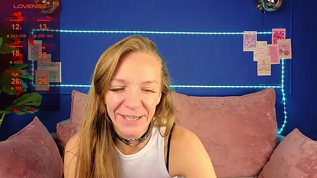 Snapshot of Jesica_mooon chatting on September 25, 2025, 1:33 am Jesica mooon online show from September 25, 2025, 1:33 am