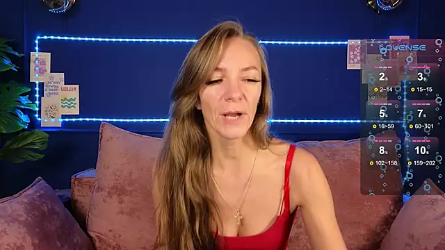 Snapshot of Jesica_mooon chatting on October 2, 2025, 1:31 am Jesica mooon online show from October 2, 2025, 1:31 am