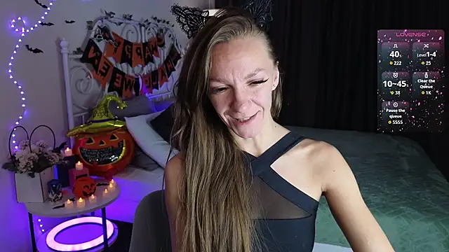 Snapshot of Jesica_mooon chatting on October 30, 2025, 1:37 am Jesica mooon online show from October 30, 2025, 1:37 am