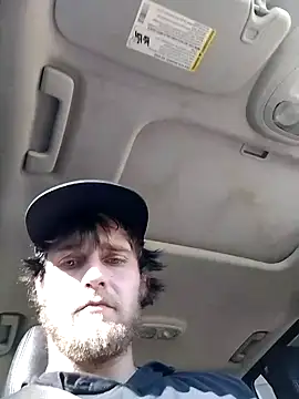 Snapshot of high3ndlowlife chatting on October 15, 2025, 7:55 pm high3ndlowlife online show from October 15, 2025, 7:55 pm