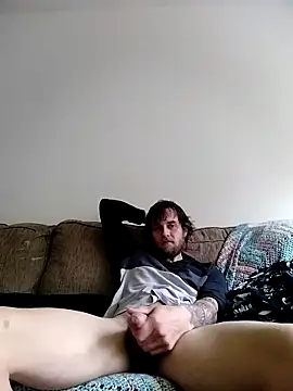 Snapshot of high3ndlowlife chatting on October 29, 2025, 3:44 pm high3ndlowlife online show from October 29, 2025, 3:44 pm