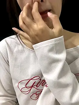 Snapshot of __BabyShowPublic__ chatting on October 5, 2025, 1:24 pm BabyShowPublic online show from October 5, 2025, 1:24 pm