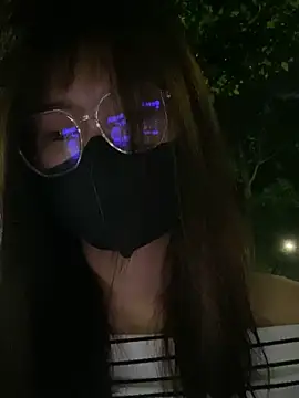 Snapshot of __BabyShowPublic__ chatting on October 28, 2025, 2:05 pm BabyShowPublic online show from October 28, 2025, 2:05 pm