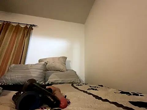 KANDIS864 online show from October 30, 2025, 2:21 am