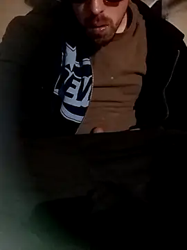 Kaosmikey online show from March 3, 2026, 11:45 pm