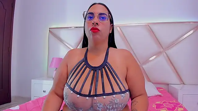 Snapshot of GeminisClark chatting on October 29, 2025, 12:37 pm GeminisClark online show from October 29, 2025, 12:37 pm