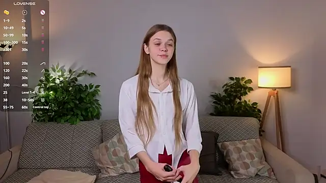 TomokoRocha online show from November 25, 2025, 11:10 am