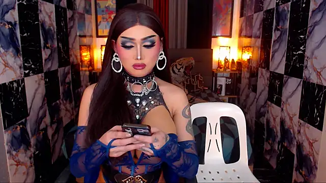 Snapshot of IndestructibleLily chatting on October 26, 2025, 9:31 am IndestructibleLily online show from October 26, 2025, 9:31 am