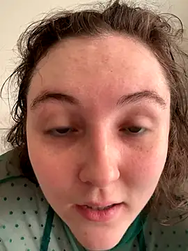 kallmek8 online show from September 28, 2025, 5:42 pm