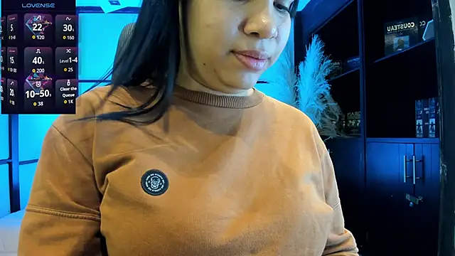 SamaraAnders  online show from April 9, 2026, 4:47 am