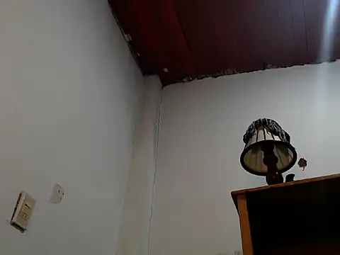 axelknight66 online show from October 31, 2025, 1:35 am