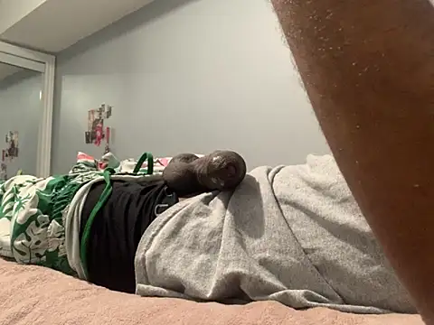 Snapshot of Insurance-03 chatting on September 29, 2025, 1:39 pm Insurance-03 online show from September 29, 2025, 1:39 pm