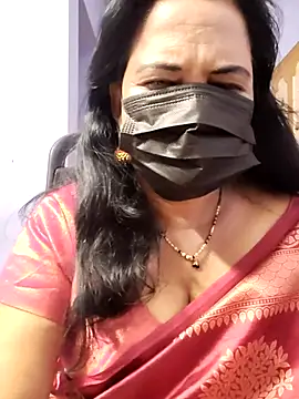 Snapshot of mallu-lover chatting on October 14, 2025, 12:44 am mallu-lover online show from October 14, 2025, 12:44 am