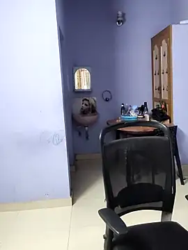 Snapshot of mallu-lover chatting on September 14, 2025, 5:41 am mallu-lover online show from September 14, 2025, 5:41 am