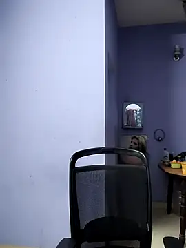 Snapshot of mallu-lover chatting on October 31, 2025, 1:46 am mallu-lover online show from October 31, 2025, 1:46 am