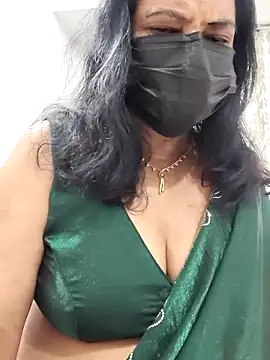 mallu-lover online show from May 9, 2026, 10:57 pm
